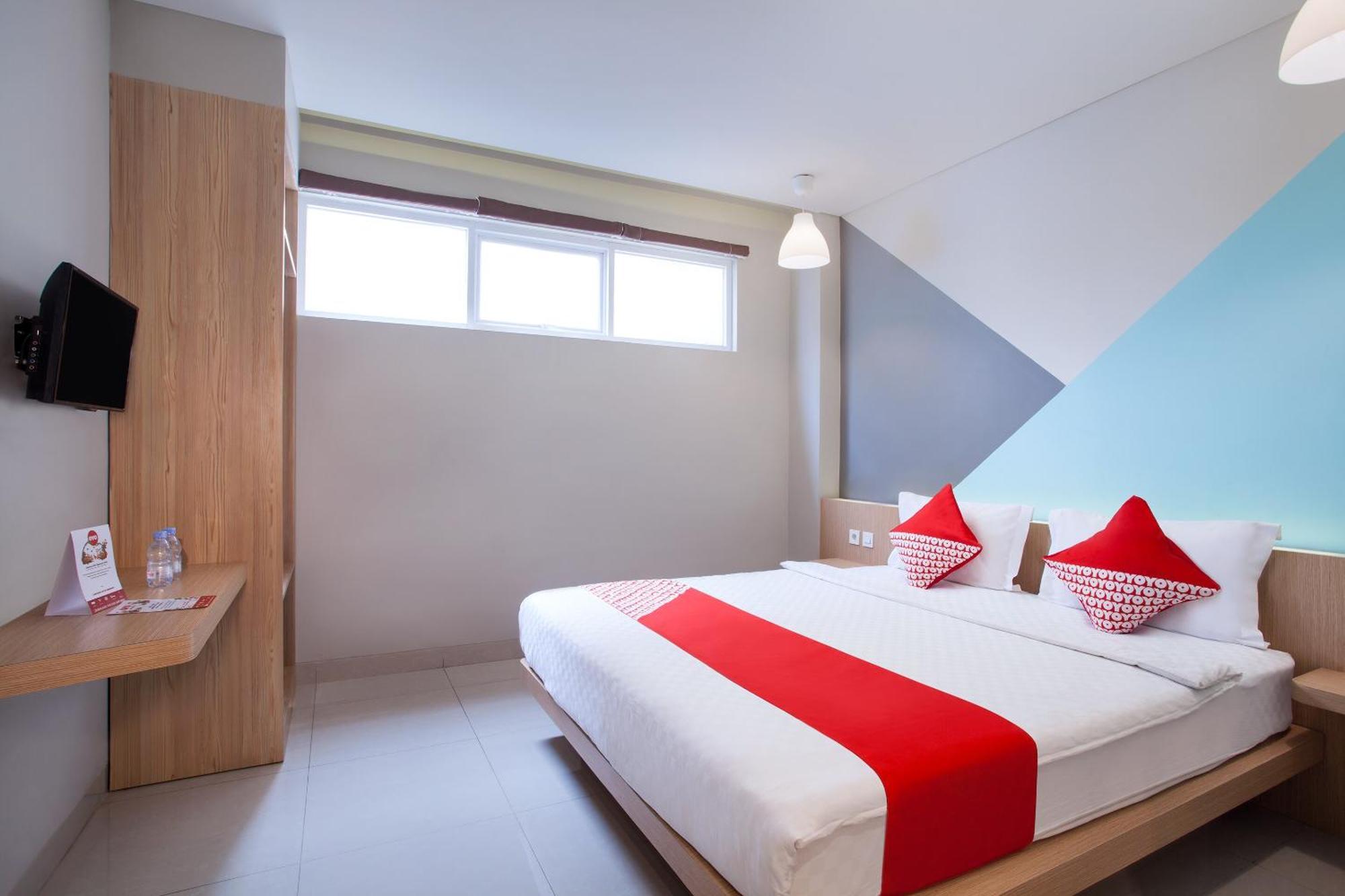 Super Oyo Flagship 101 Apple Platinum Hotel Джакарта Екстериор снимка