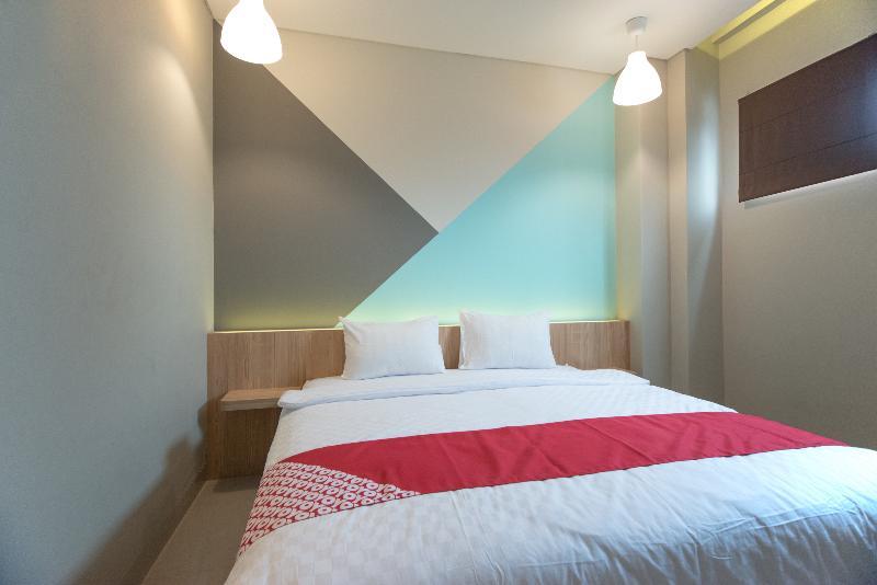 Super Oyo Flagship 101 Apple Platinum Hotel Джакарта Екстериор снимка